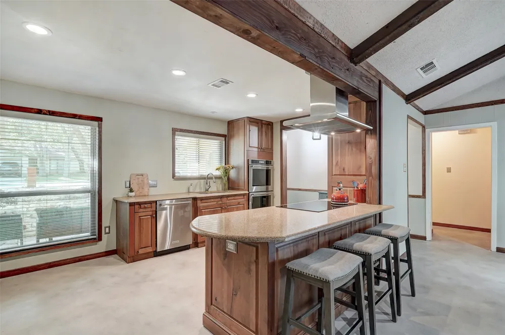 1105 Riviera Circle Cedar Park, TX 78613