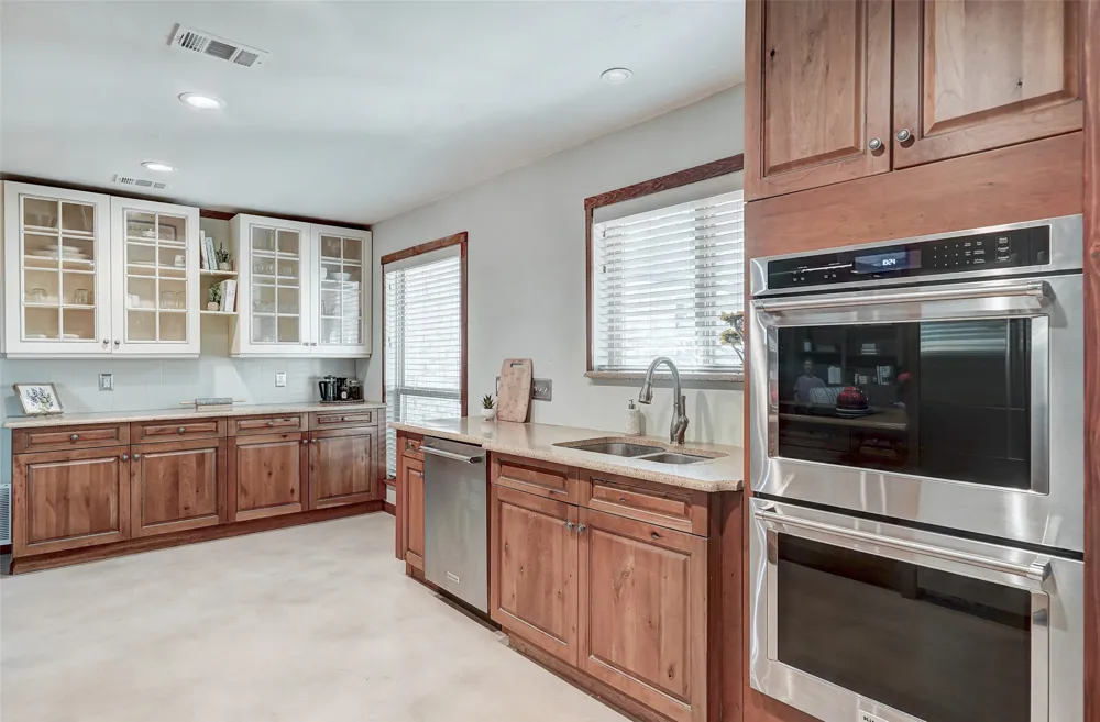 1105 Riviera Circle Cedar Park, TX 78613