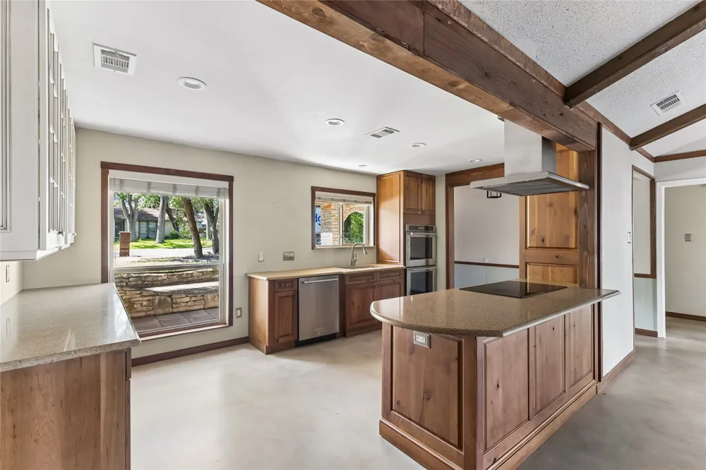 1105 Riviera Circle Cedar Park, TX 78613