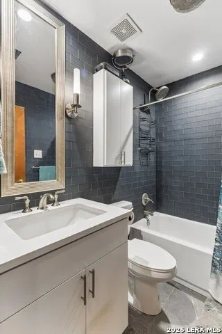 525 SOUTHTRAIL DR San Antonio, TX 78216