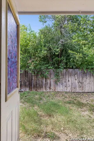 525 SOUTHTRAIL DR San Antonio, TX 78216