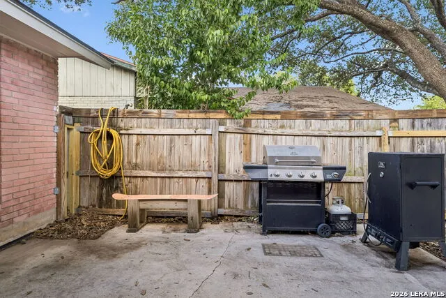 525 SOUTHTRAIL DR San Antonio, TX 78216
