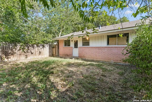 525 SOUTHTRAIL DR San Antonio, TX 78216