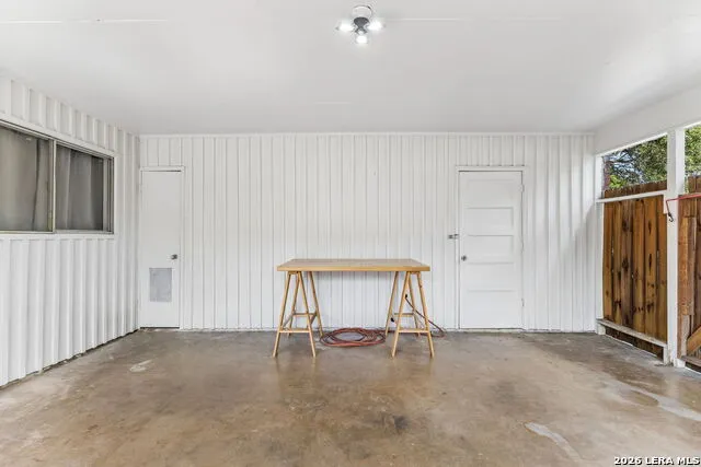 525 SOUTHTRAIL DR San Antonio, TX 78216