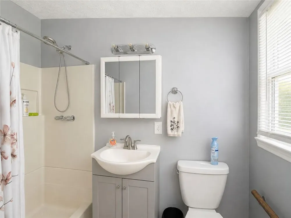 1627 Dogwood Lane Acworth, GA 30102