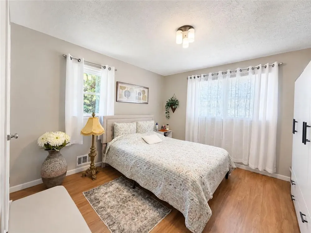 1627 Dogwood Lane Acworth, GA 30102