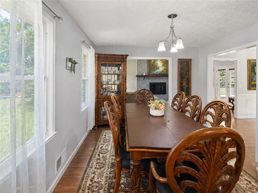 1627 Dogwood Lane Acworth, GA 30102