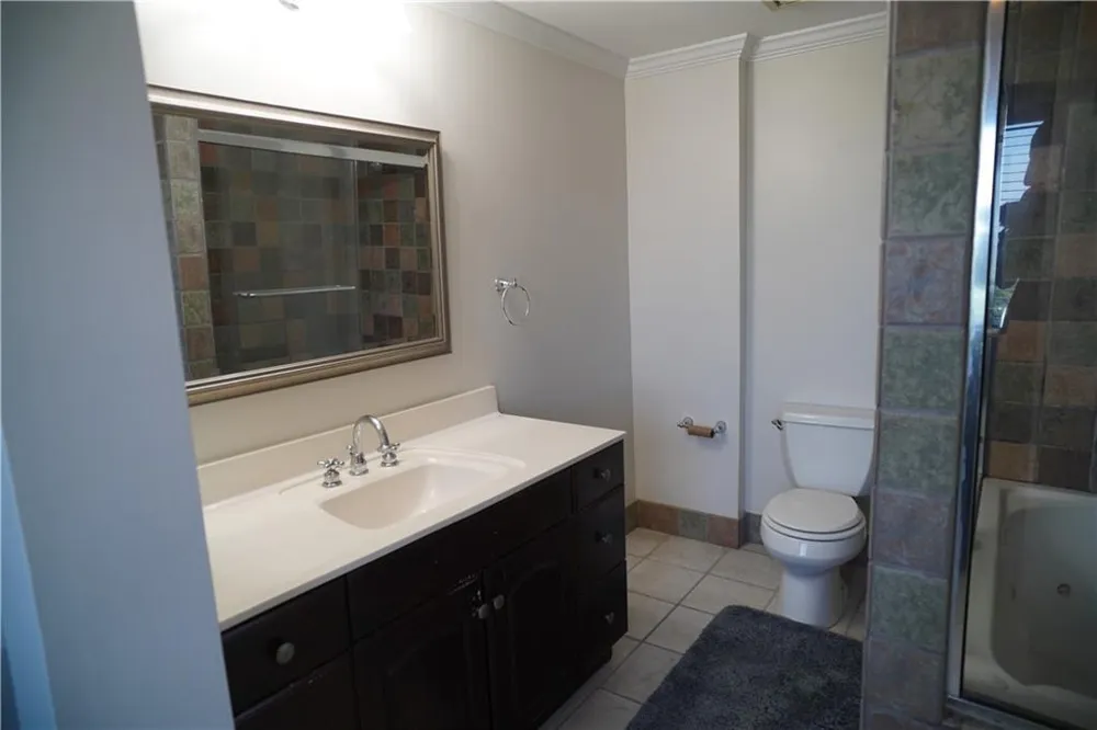 3481 Lakeside Drive NE #2207 Atlanta, GA 30326