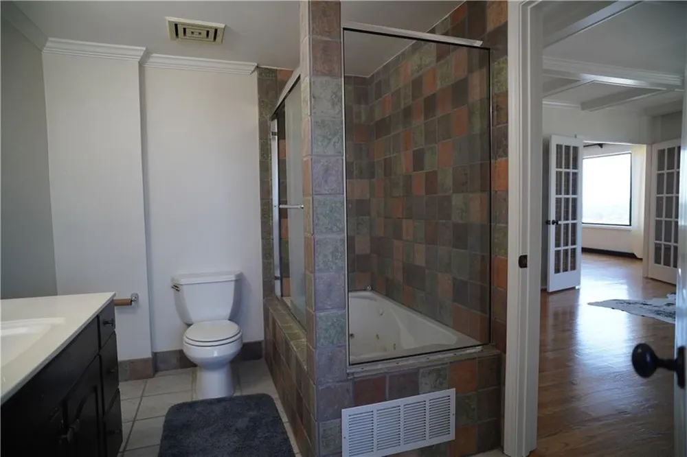 3481 Lakeside Drive NE #2207 Atlanta, GA 30326