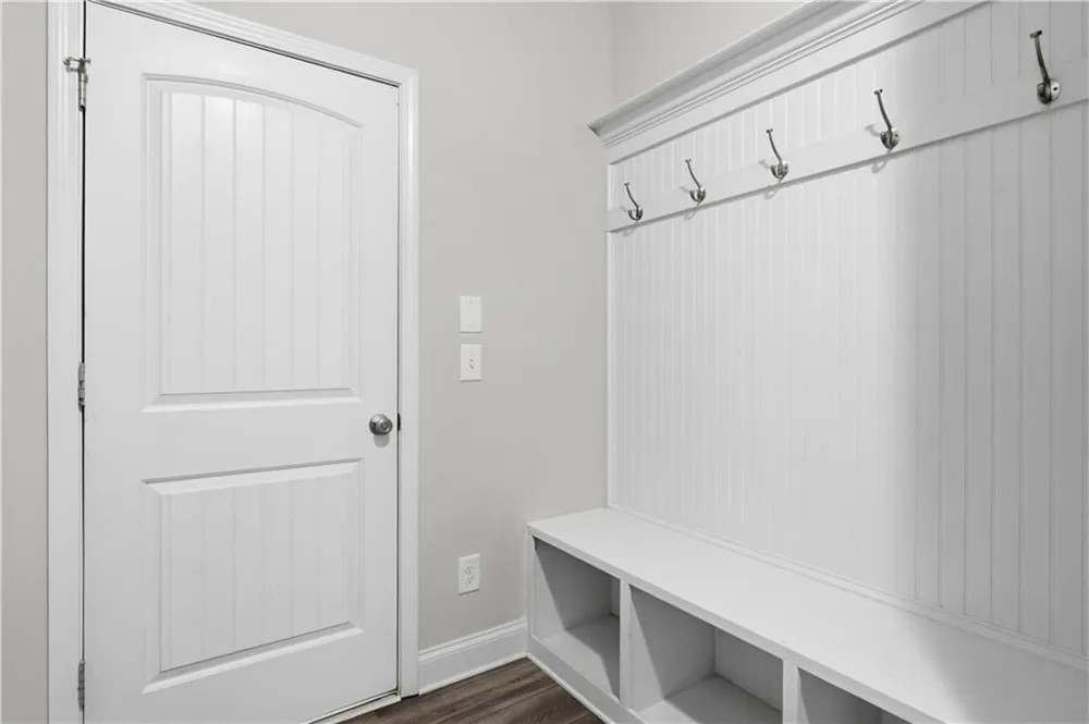 86 Twelve Oaks Drive SE Cartersville, GA 30120