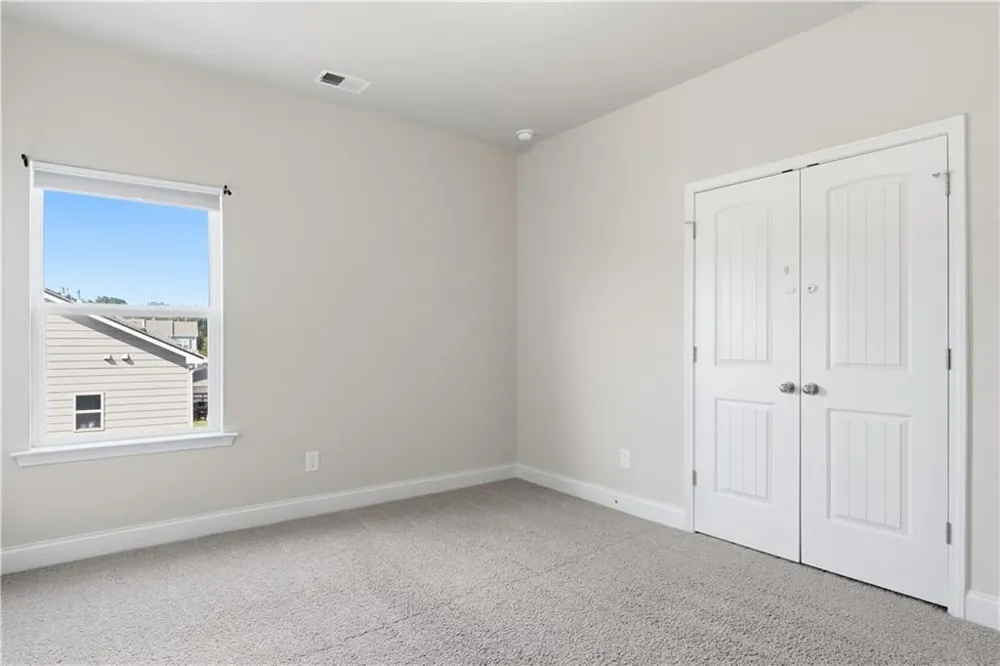 86 Twelve Oaks Drive SE Cartersville, GA 30120