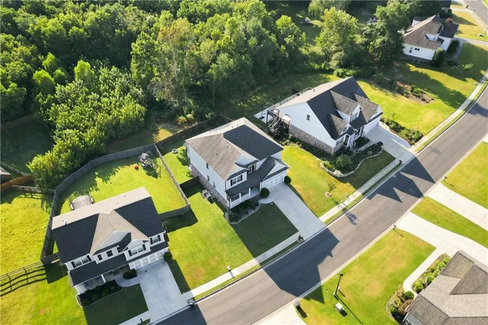86 Twelve Oaks Drive SE Cartersville, GA 30120