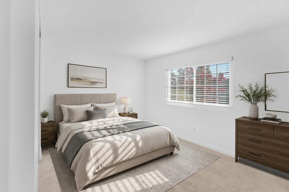 10679 Glendover Lane San Diego, CA 92126