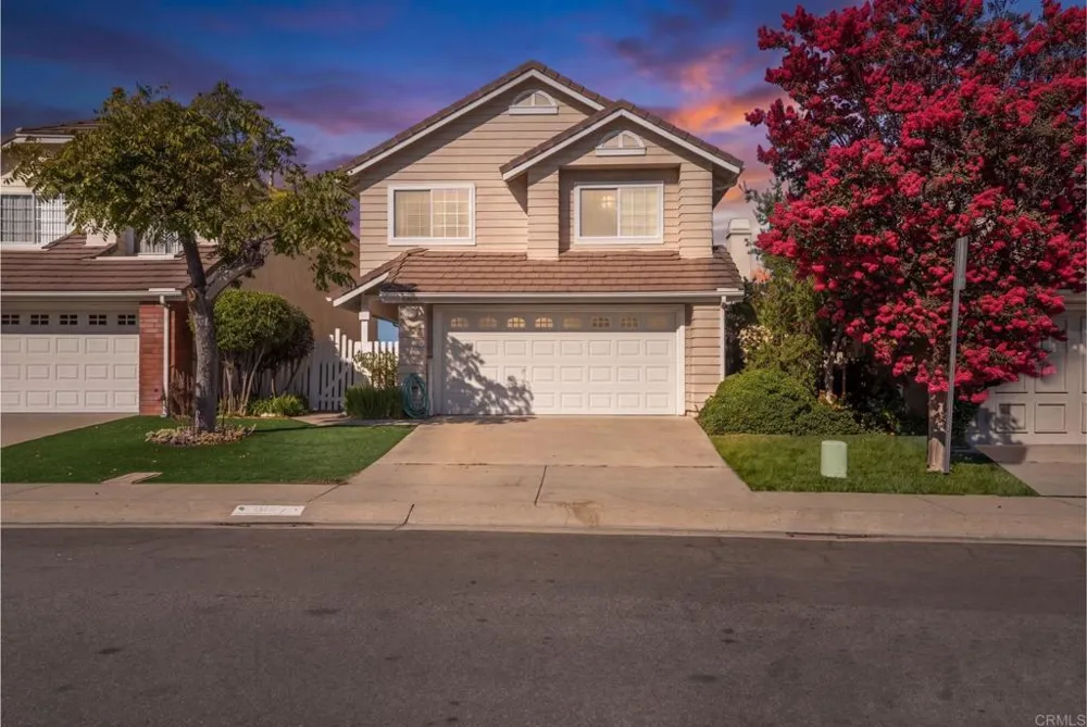 10679 Glendover Lane San Diego, CA 92126