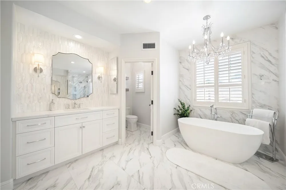 2505 Featherwood Street Westlake Village, CA 91362