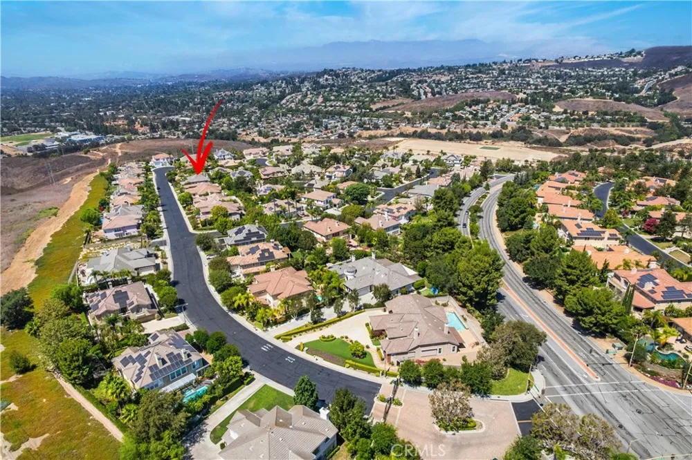 2505 Featherwood Street Westlake Village, CA 91362