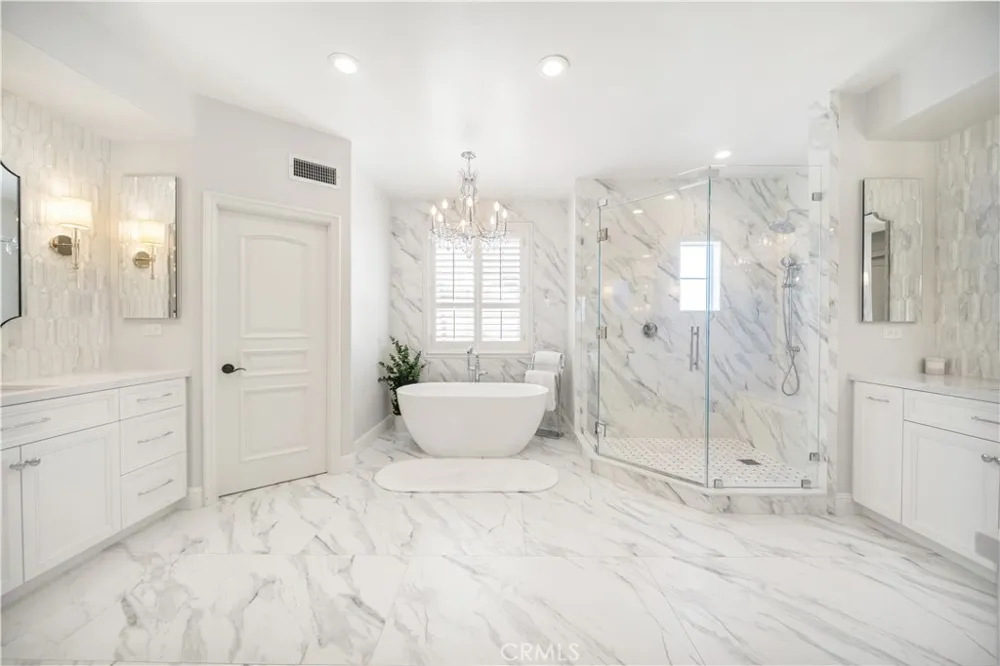 2505 Featherwood Street Westlake Village, CA 91362