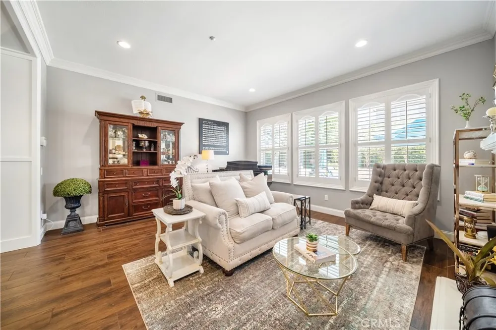 2505 Featherwood Street Westlake Village, CA 91362