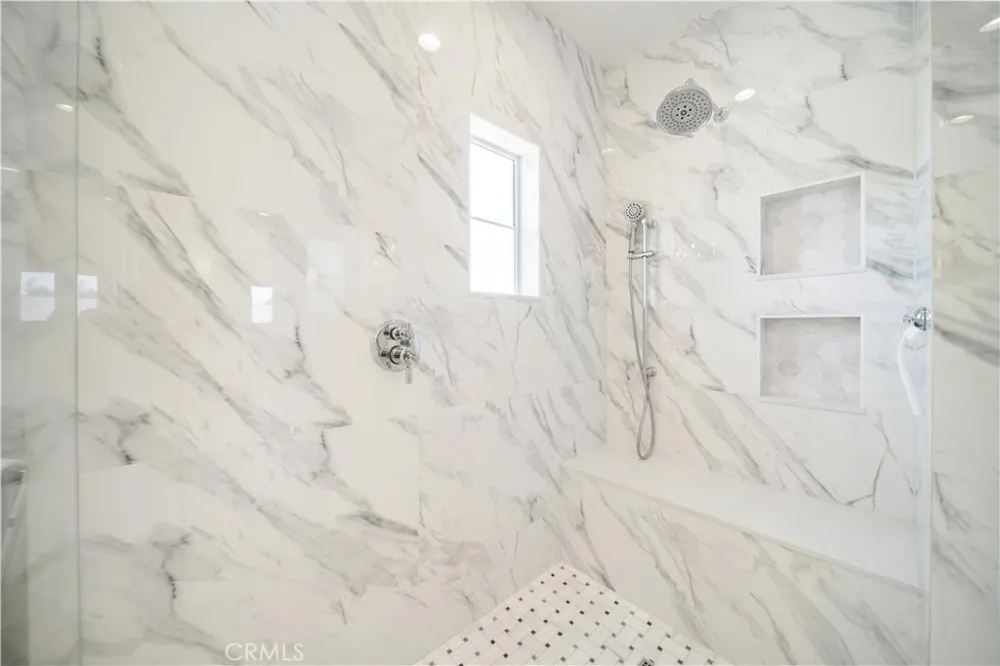 2505 Featherwood Street Westlake Village, CA 91362