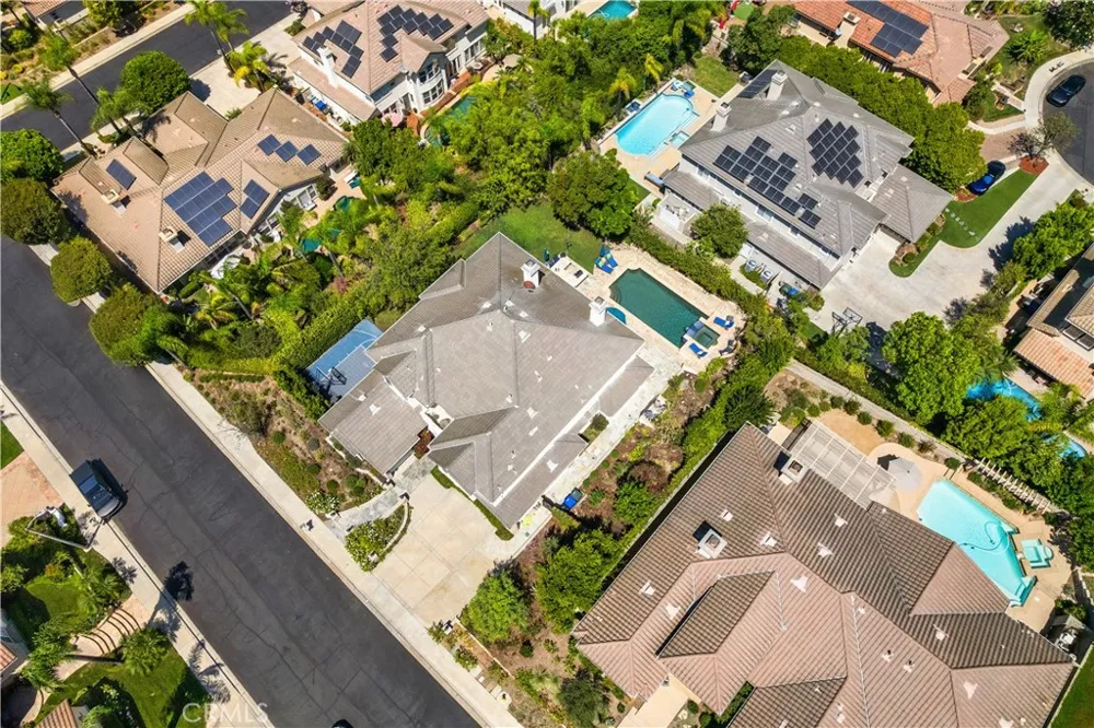 2505 Featherwood Street Westlake Village, CA 91362