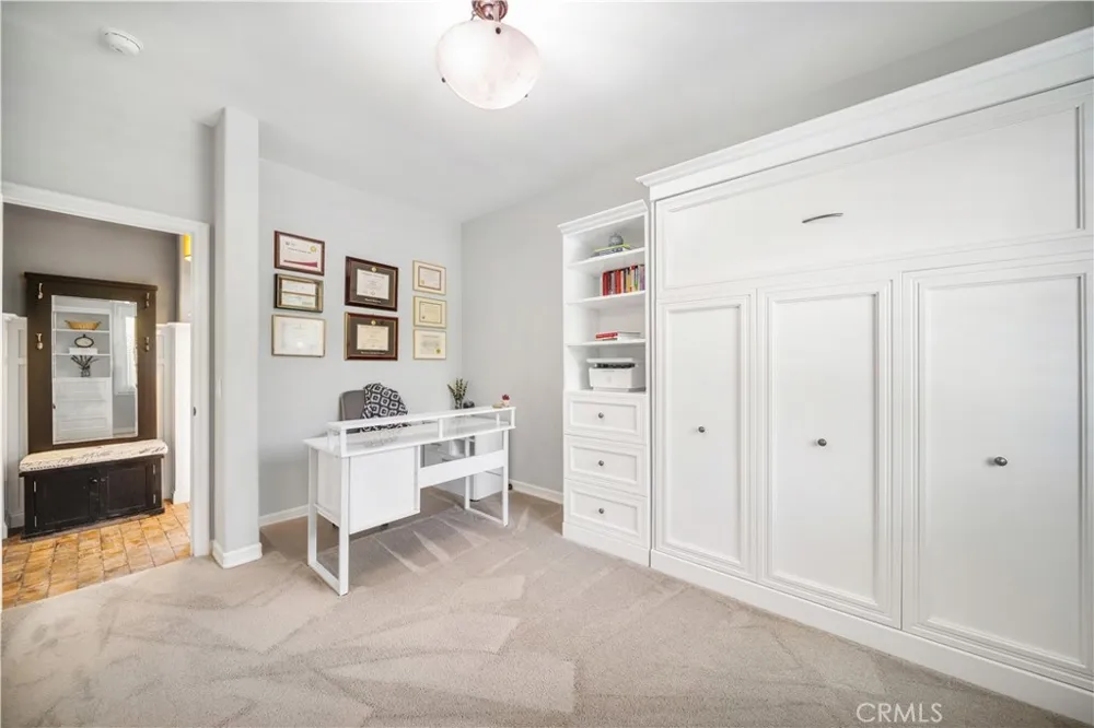 2505 Featherwood Street Westlake Village, CA 91362