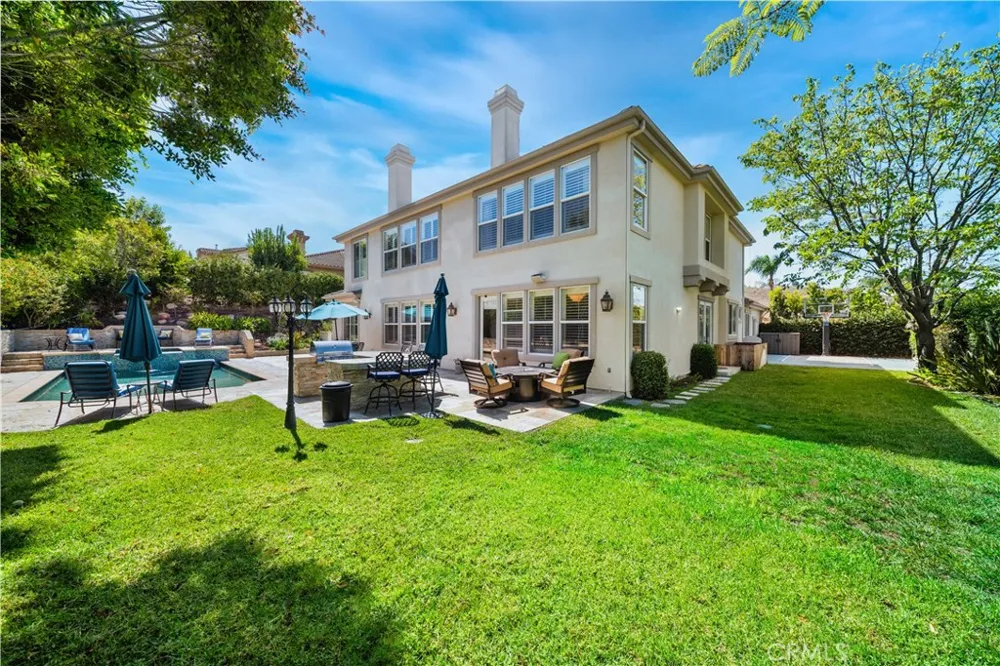 2505 Featherwood Street Westlake Village, CA 91362
