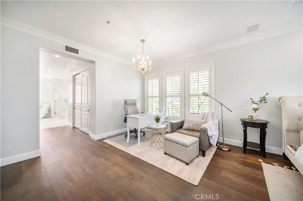 2505 Featherwood Street Westlake Village, CA 91362