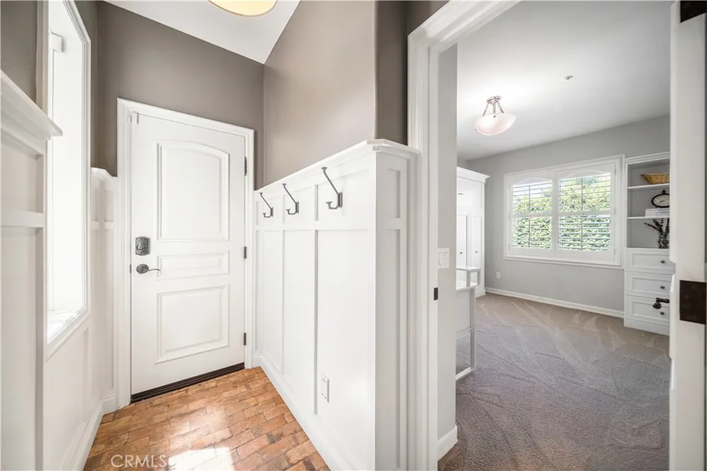 2505 Featherwood Street Westlake Village, CA 91362