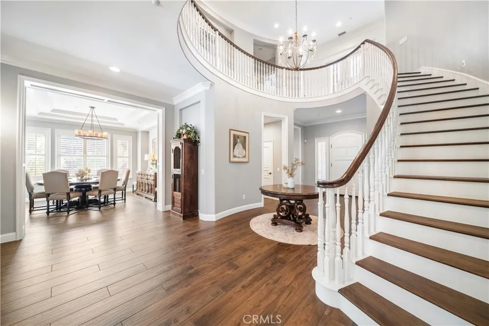 2505 Featherwood Street Westlake Village, CA 91362