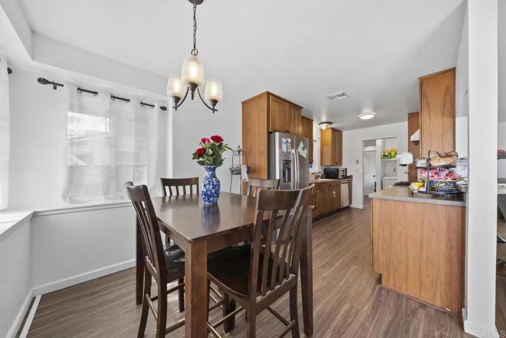 826 Ellen Lane El Cajon, CA 92019