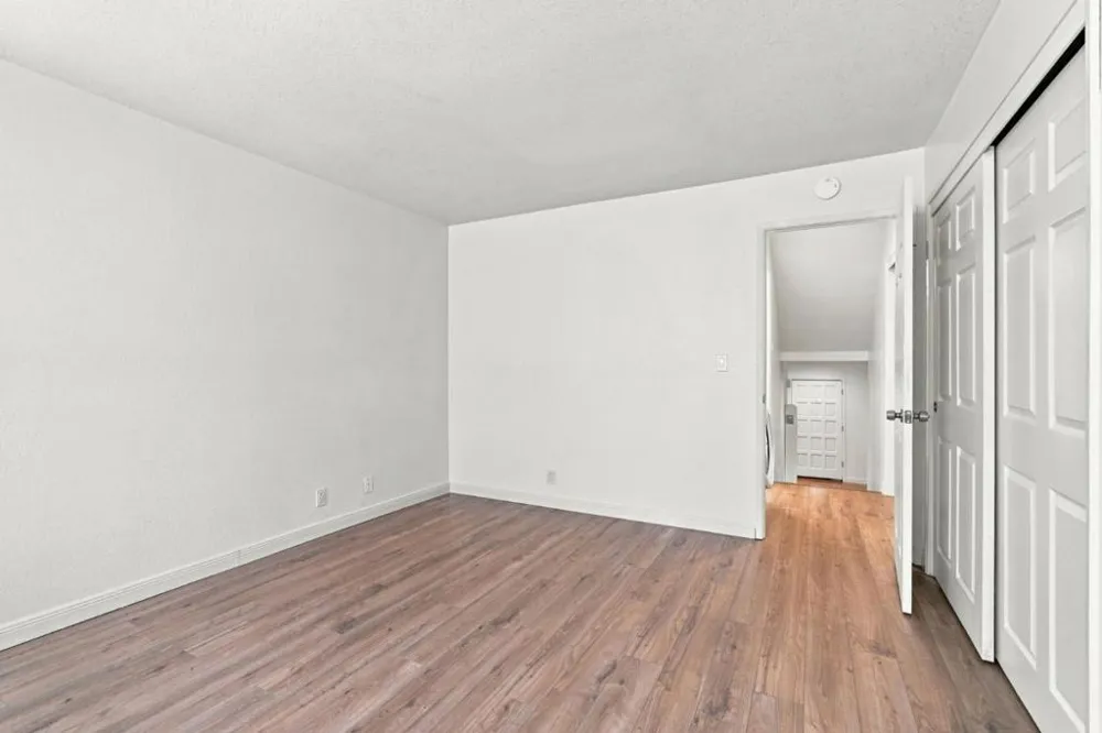 1240 Coyote Creek Place San Jose, CA 95116