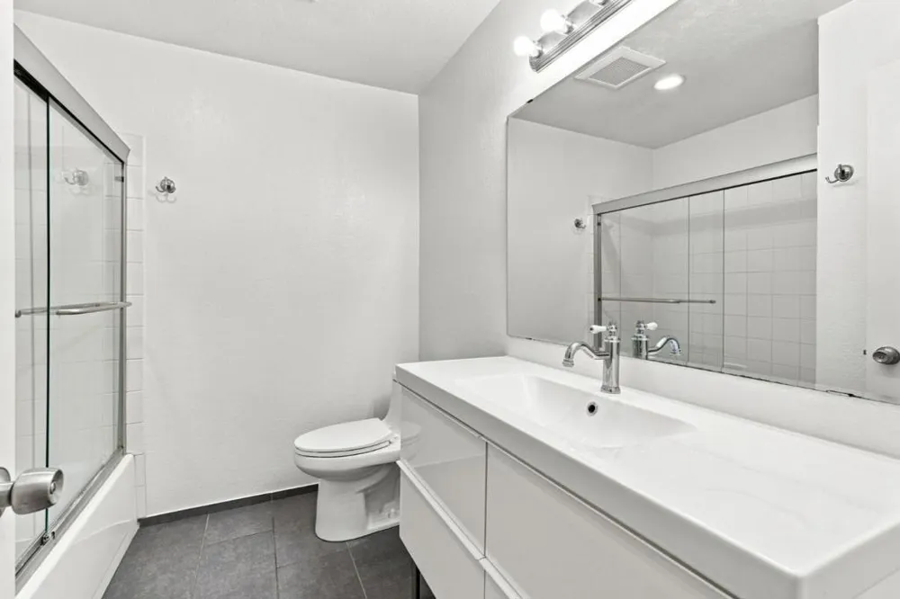 1240 Coyote Creek Place San Jose, CA 95116