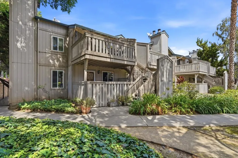 1240 Coyote Creek Place San Jose, CA 95116