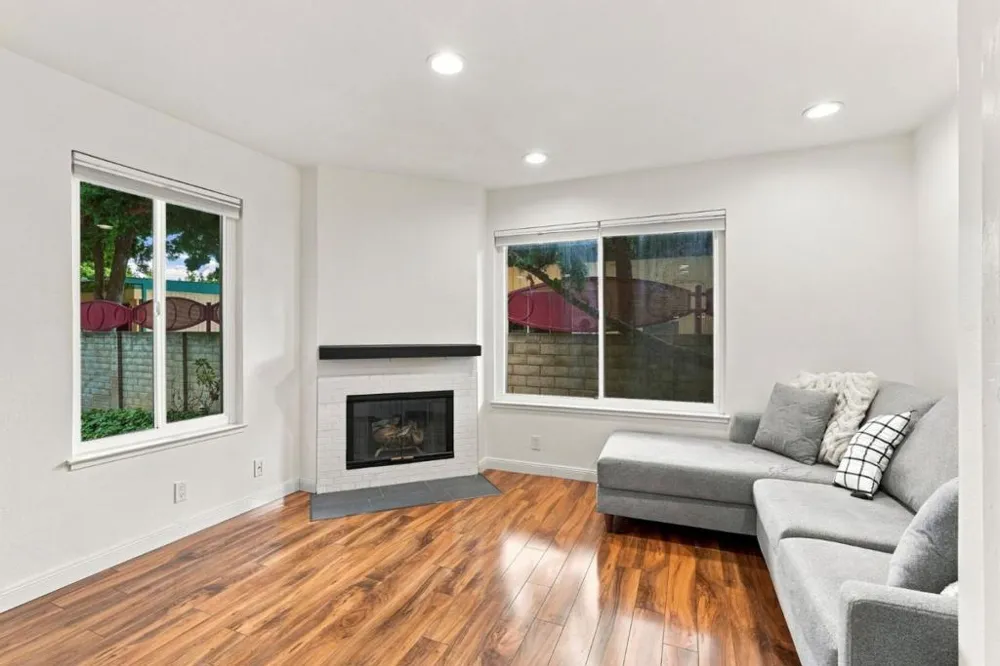 1240 Coyote Creek Place San Jose, CA 95116