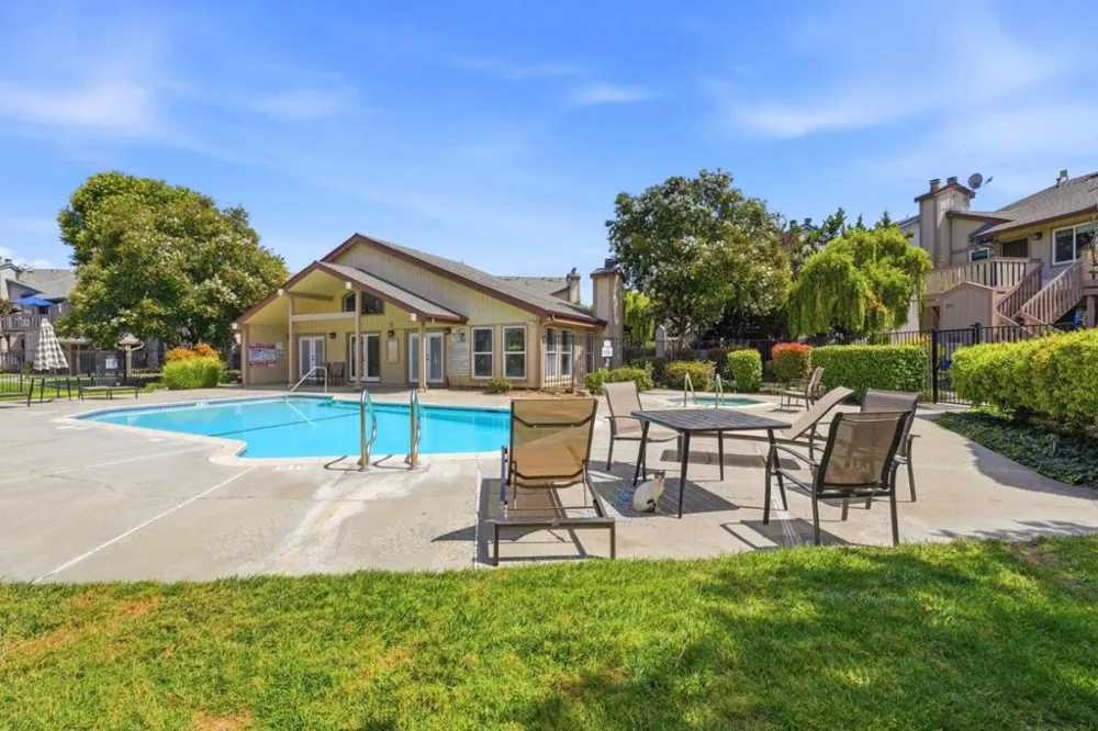 1240 Coyote Creek Place San Jose, CA 95116