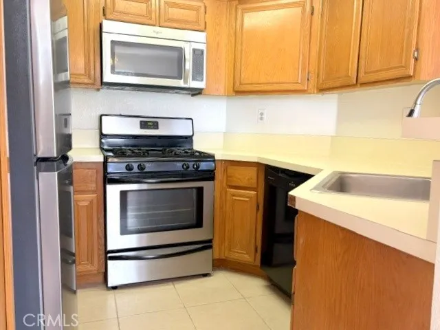 2564 Avenida Del Vista #202 Corona, CA 92882