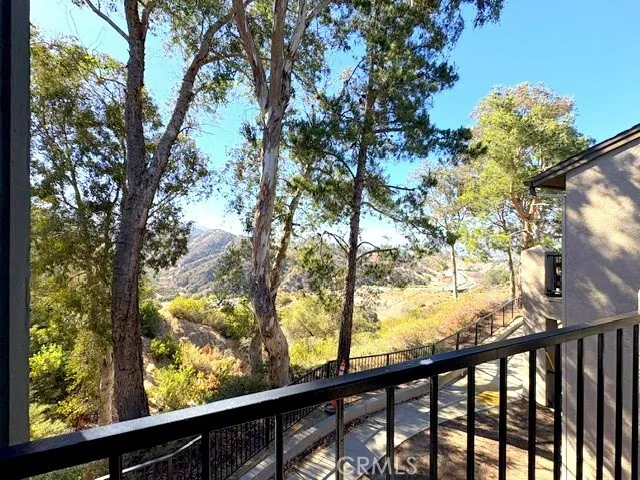 2564 Avenida Del Vista #202 Corona, CA 92882