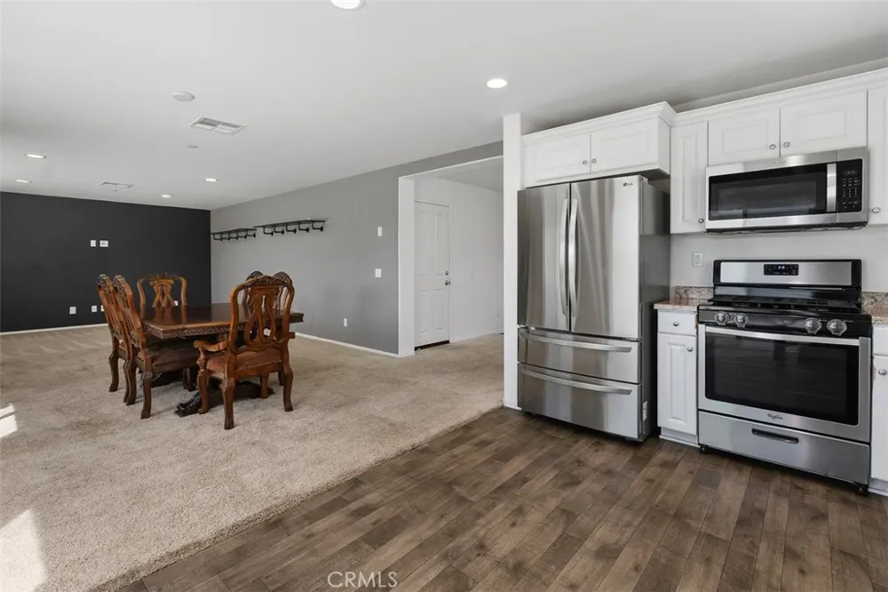 29261 Kentia Court Winchester, CA 92596
