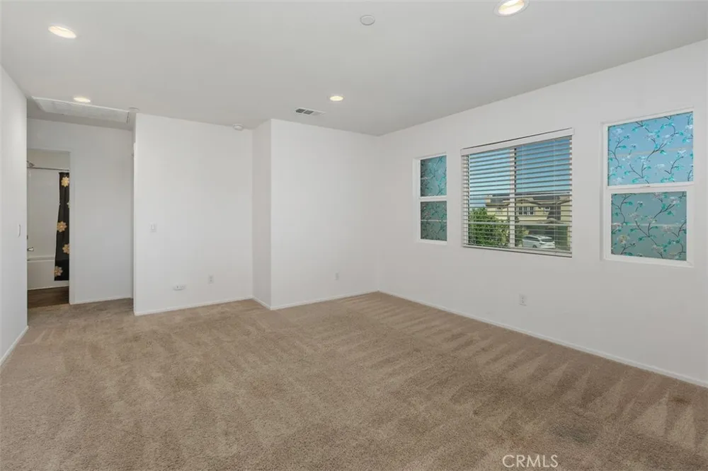 29261 Kentia Court Winchester, CA 92596