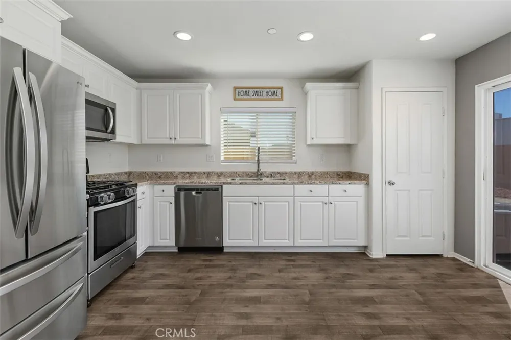 29261 Kentia Court Winchester, CA 92596