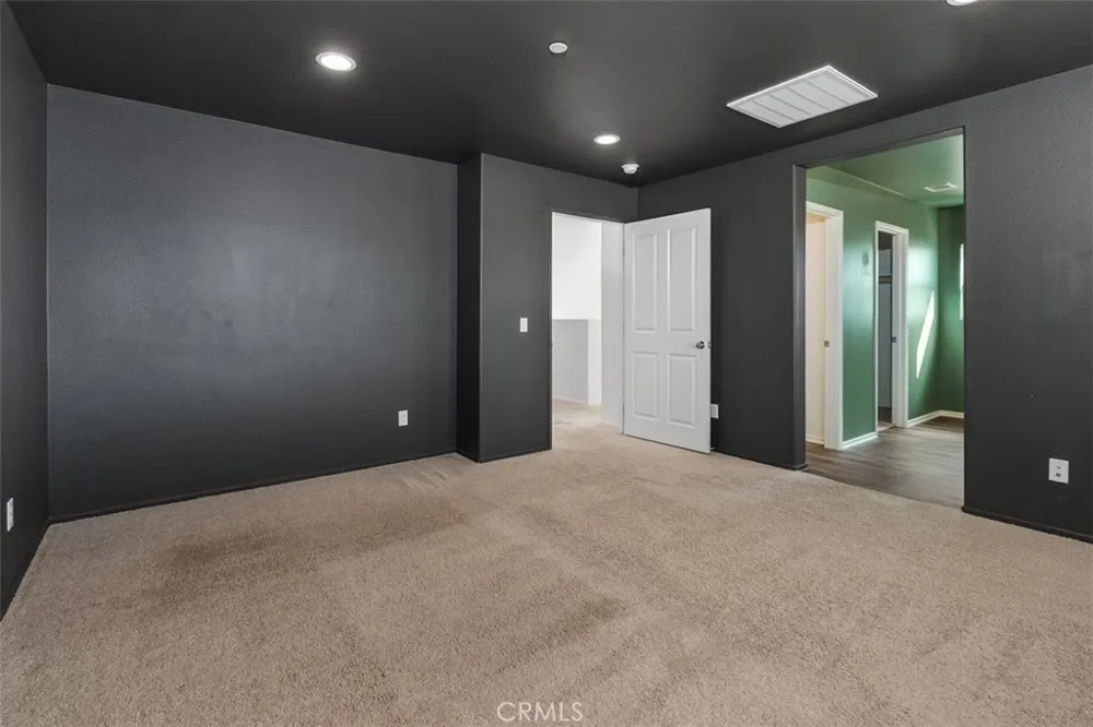 29261 Kentia Court Winchester, CA 92596