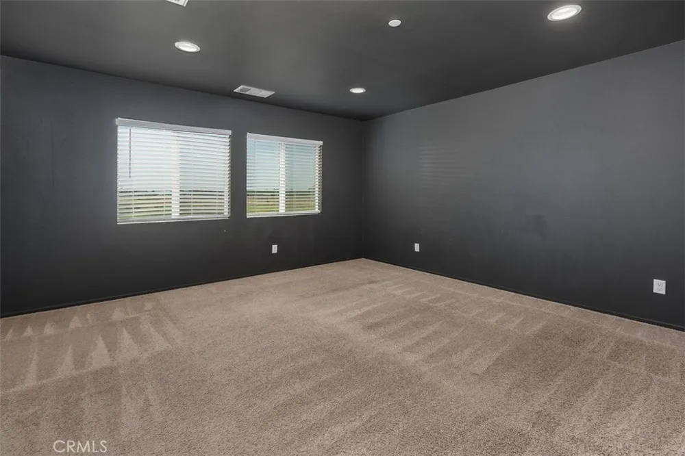 29261 Kentia Court Winchester, CA 92596