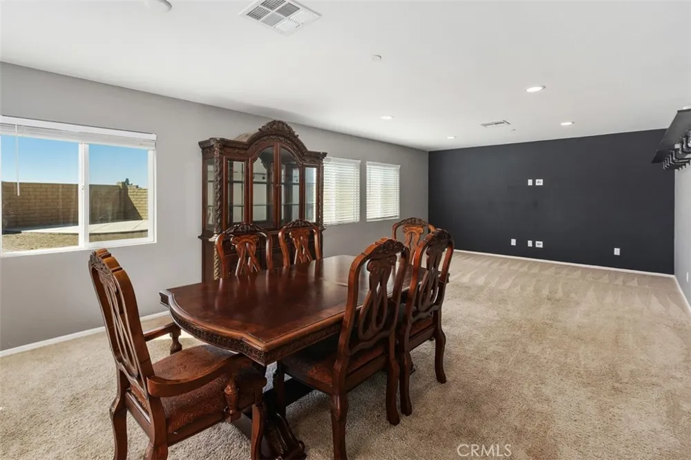 29261 Kentia Court Winchester, CA 92596