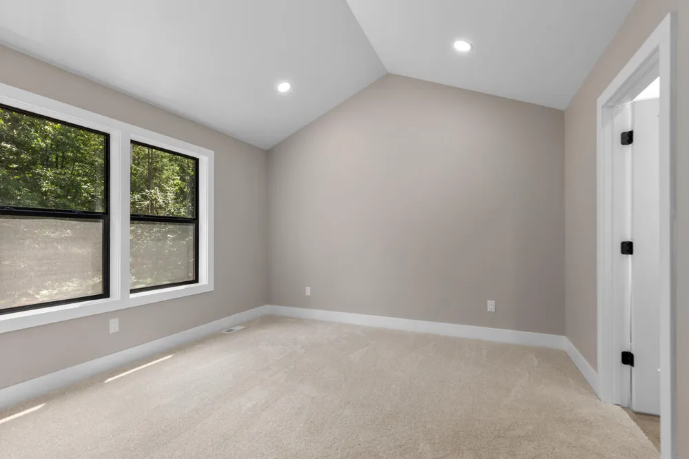 8240 2nd Avenue West Olive, MI 49460
