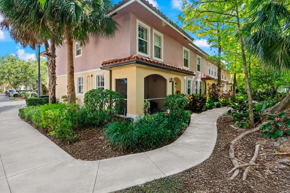 6376 W SAMPLE ROAD #6376 Coral Springs, FL 33067