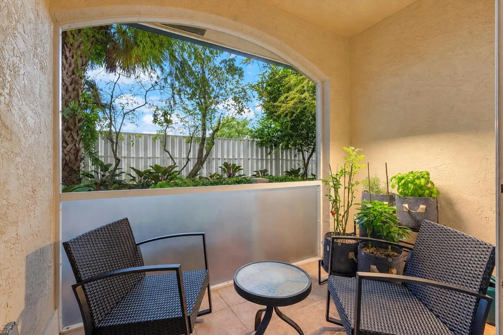 6376 W SAMPLE ROAD #6376 Coral Springs, FL 33067