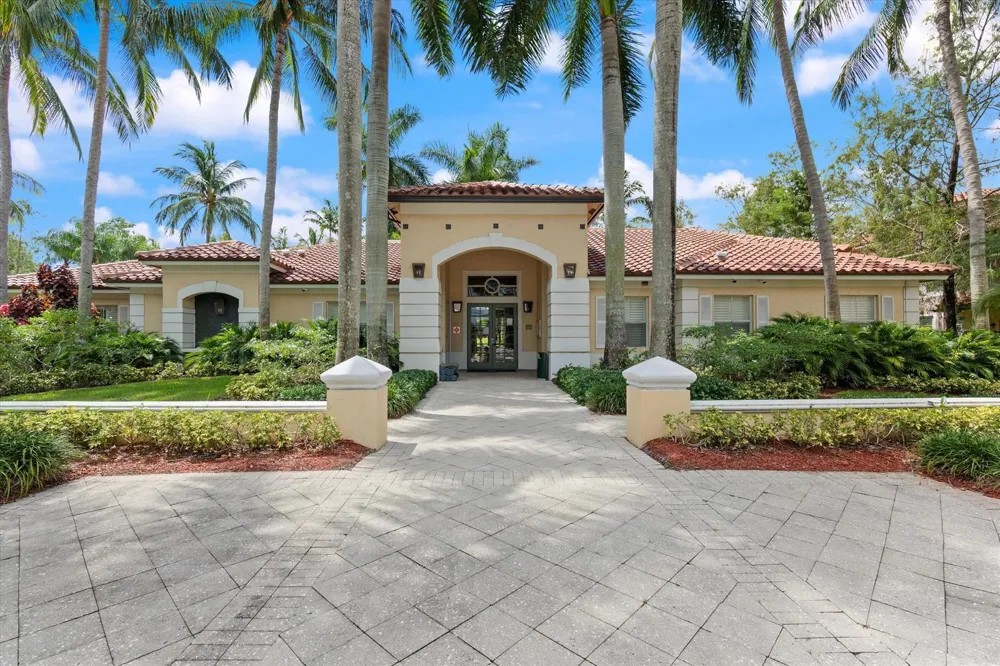 6376 W SAMPLE ROAD #6376 Coral Springs, FL 33067