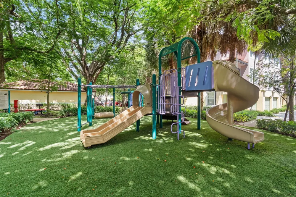 6376 W SAMPLE ROAD #6376 Coral Springs, FL 33067