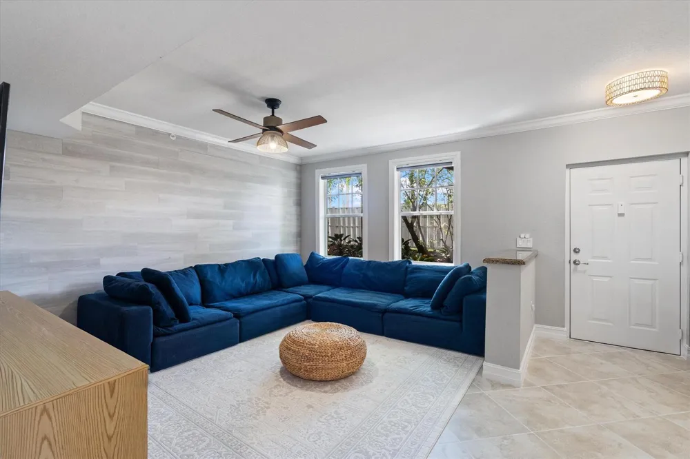 6376 W SAMPLE ROAD #6376 Coral Springs, FL 33067