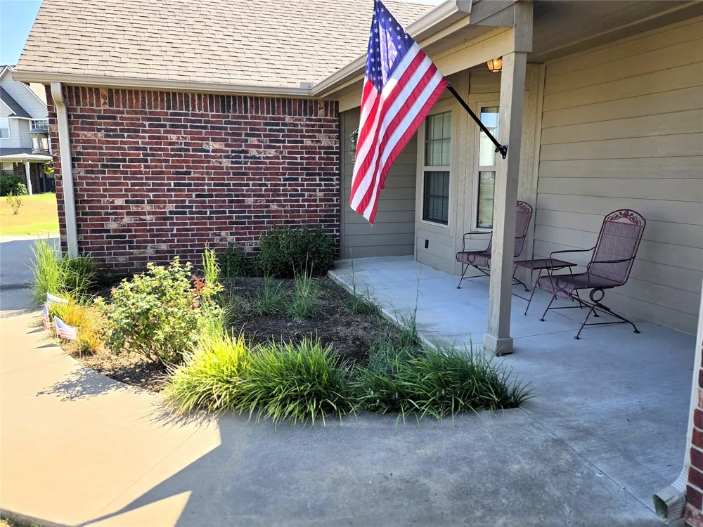 192 Twin Creeks Lane Pryor, OK 74361